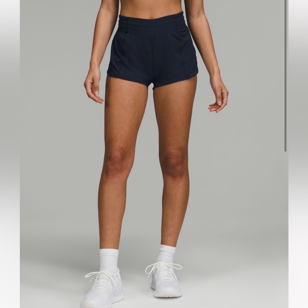 New Never Worn - Lululemon - Hotty Hot 2.5” High-Rise - True Navy - Size 4